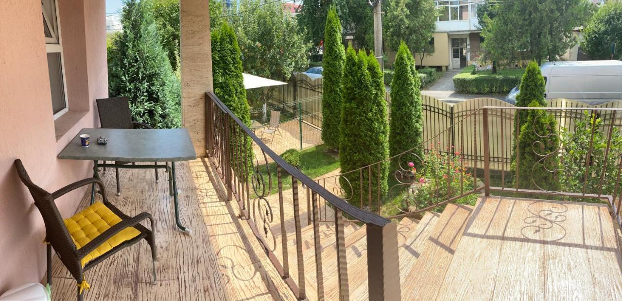 Casa Cattleya Hotel Targu Jiu Ngoại thất bức ảnh